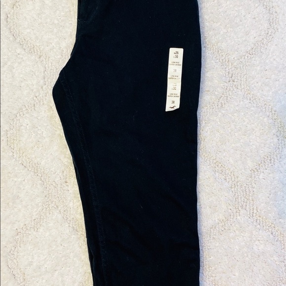 NWT Hollister Pants - Picture 2 of 5